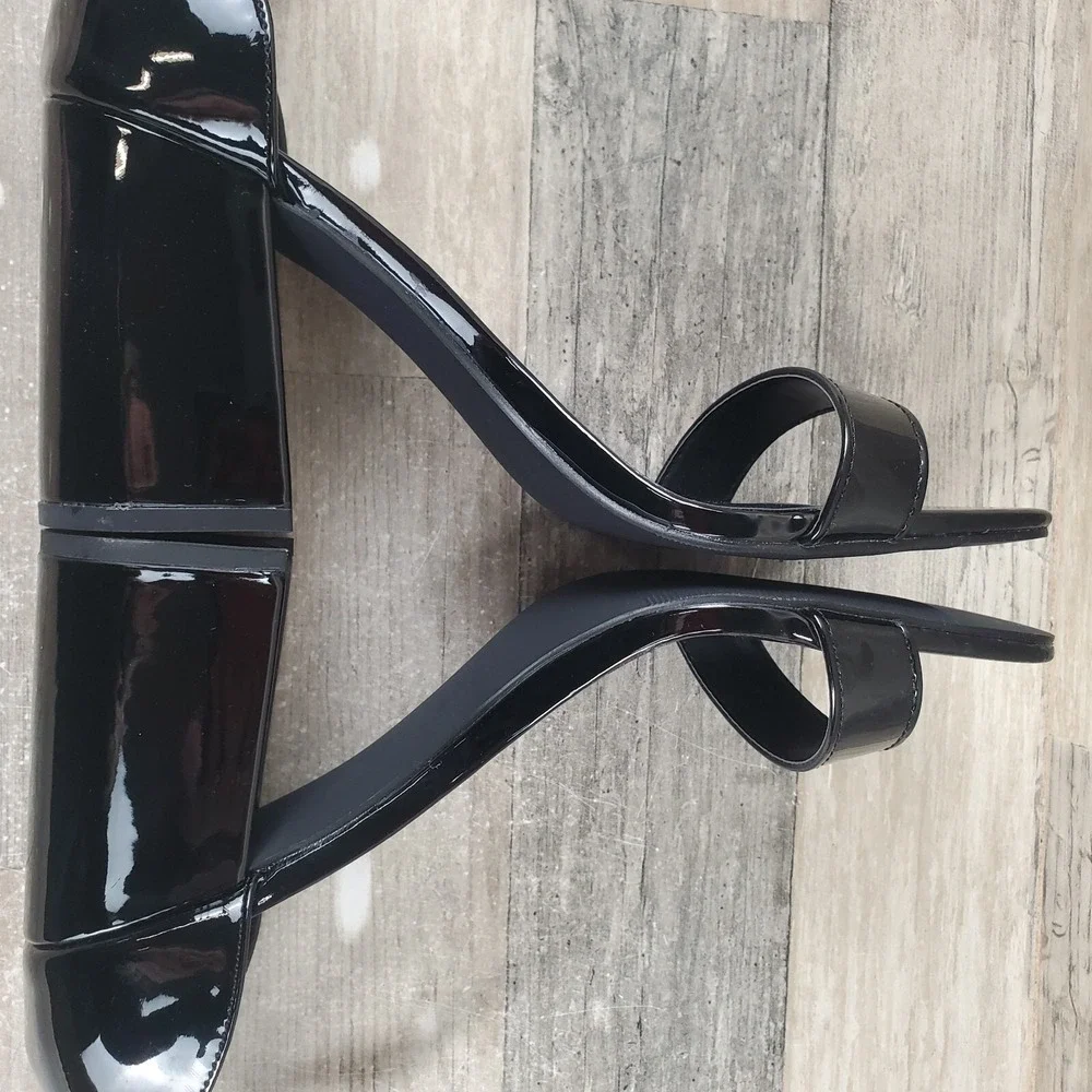 Madden Girl Star Womens Platform Sandal Sz 9 M Black Patent Leather Ankle Strap